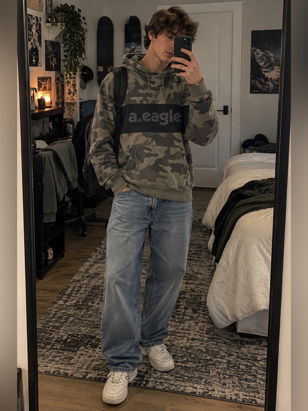 Men’s camo American Eagle hoodie size small